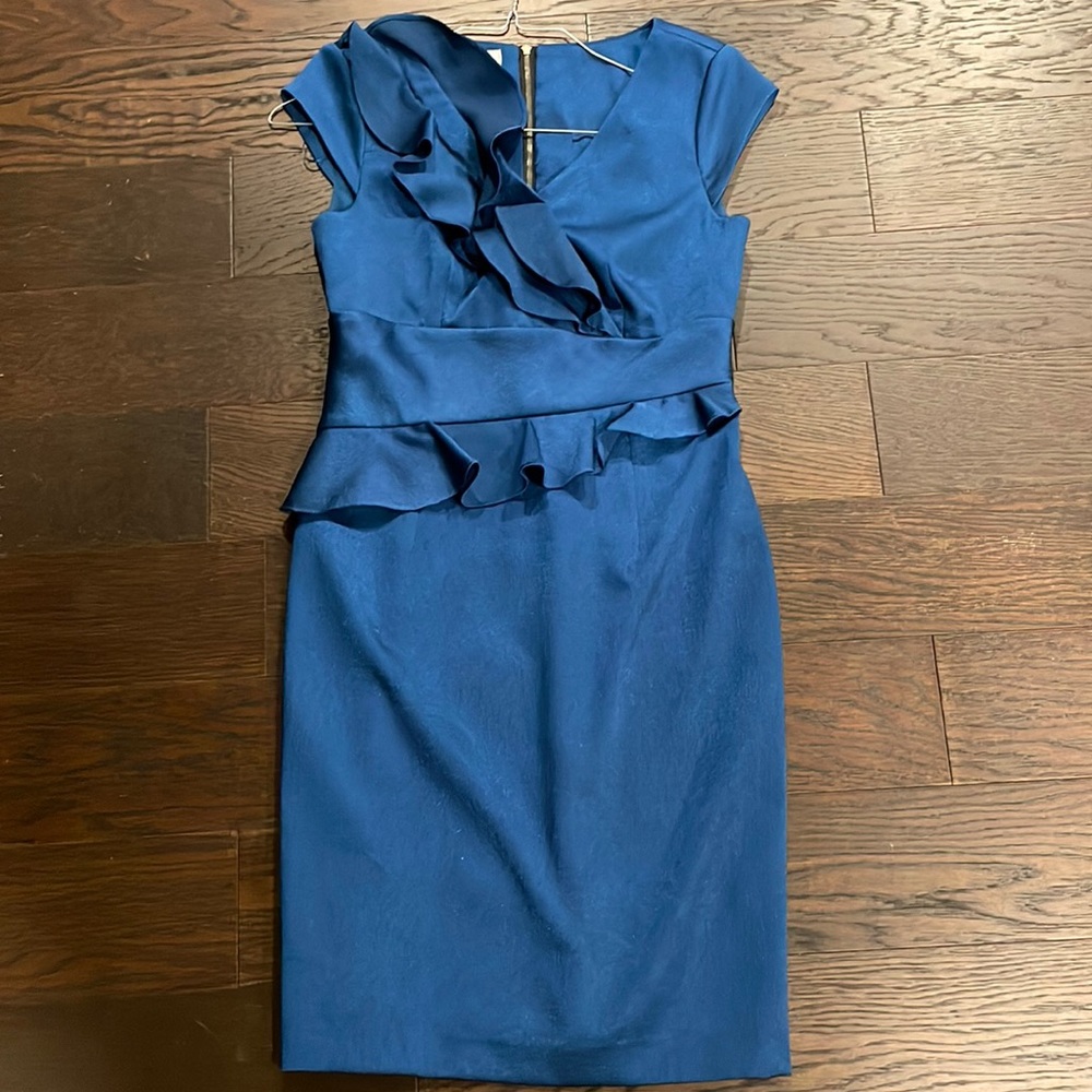Kay Unger Blue Ruffle Cocktail Dress